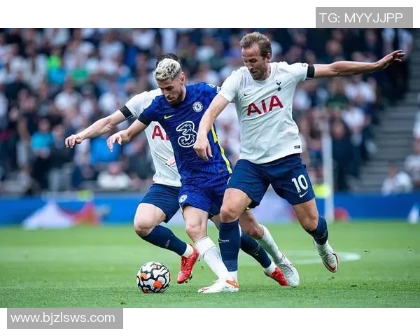 巴特与切尔西激战成平局比赛结果引发球迷热议