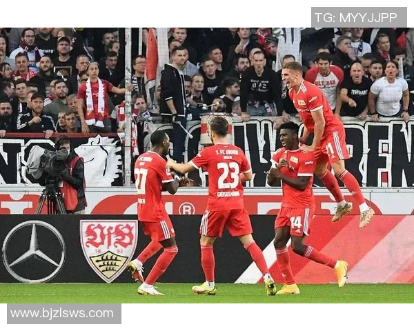 勒沃库森客场不败，坚守联赛中游位置