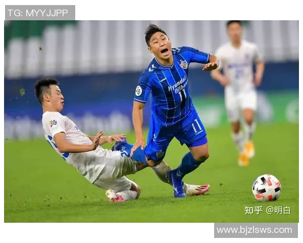 蔚山现代与济州联激战正酣比分胶着精彩瞬间回顾