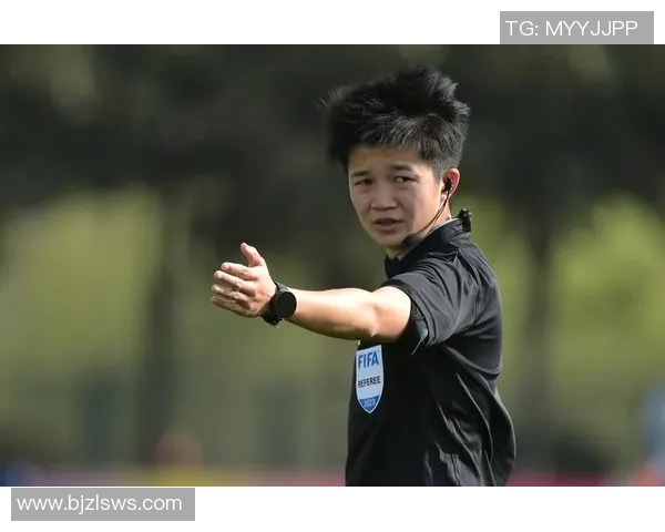 武汉与天津对决裁判组表现引发热议赛后争议不断 武汉与天津对决裁判组表现引发热议赛后争议不断